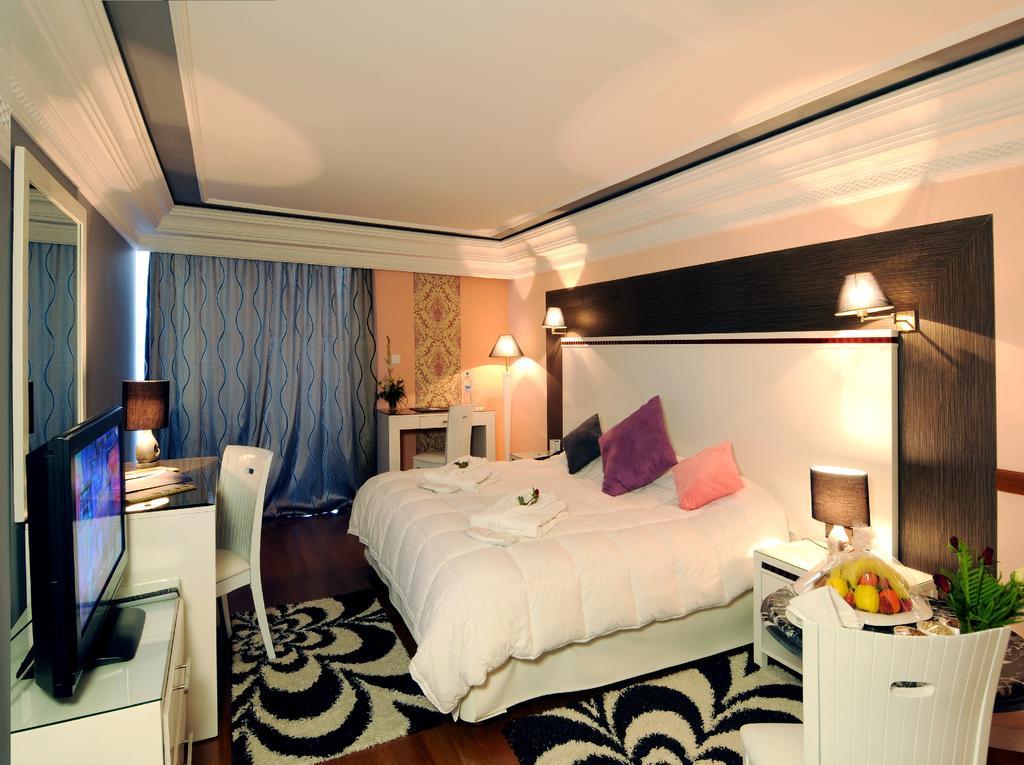 JUNIOR SUITE,1539936412:JPEG